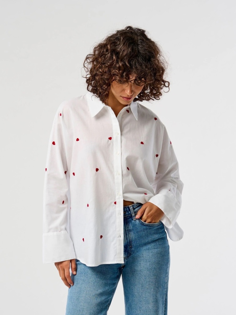 NWT Only White Shirt with Red Heart Accents - Picture 1 of 9